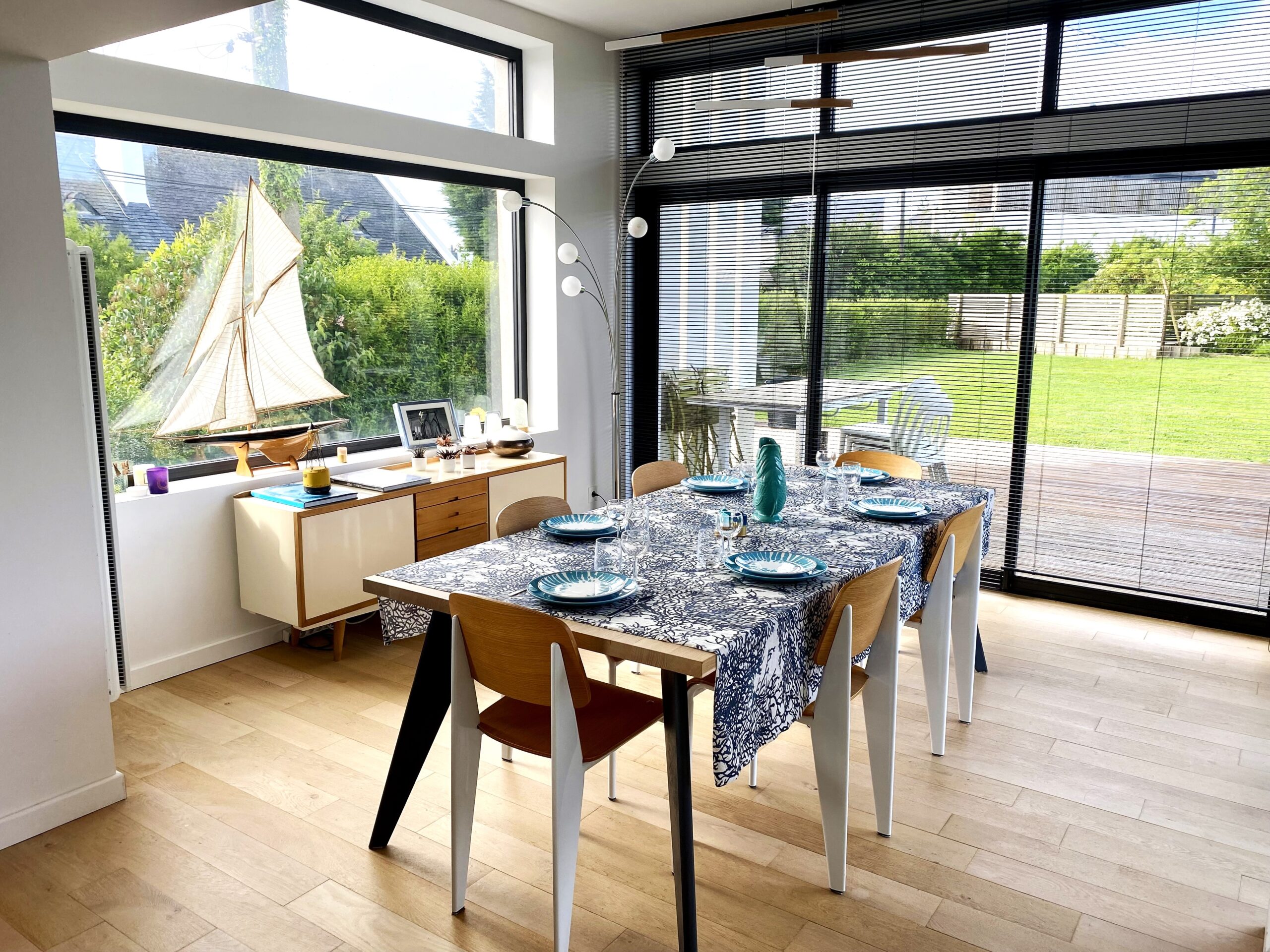 Coin repas - LA VILLA DE LA POINTE Saint Pabu